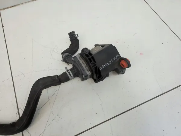 Extra vattenpump Audi Q8 E-Tron image 2