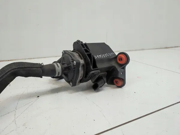 Extra vattenpump Audi Q8 E-Tron image 3