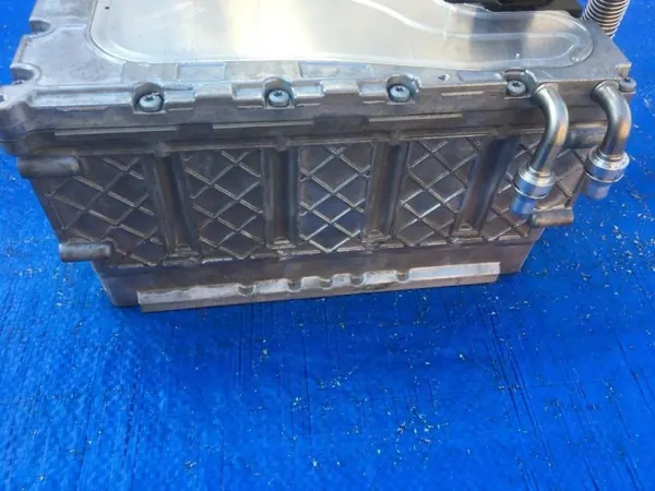 Mercedes W206 48V startbatteri OEM a0009825220 image 3