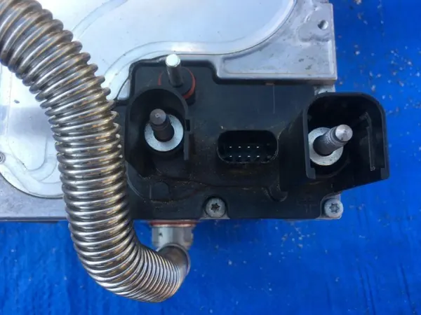 Mercedes W206 48V startbatteri OEM a0009825220 image 4