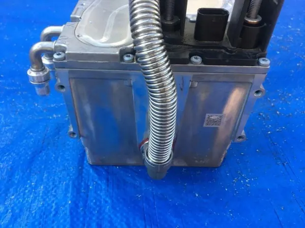 Mercedes W206 48V startbatteri OEM a0009825220 image 5