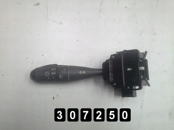 Interrupteur d'occasion OEM AM-307250 pour Smart Forfour 2005 image 2