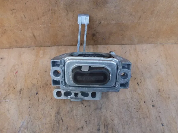 Soporte de motor VW Golf VII 1.6 TDI image 3