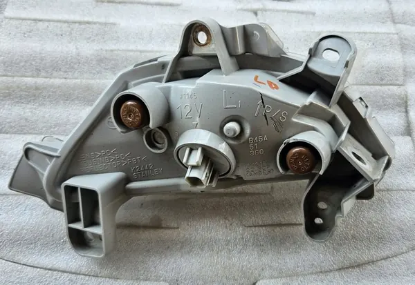 MAZDA 3 2013-2016 Intermitente Izquierda B45A51360A image 3