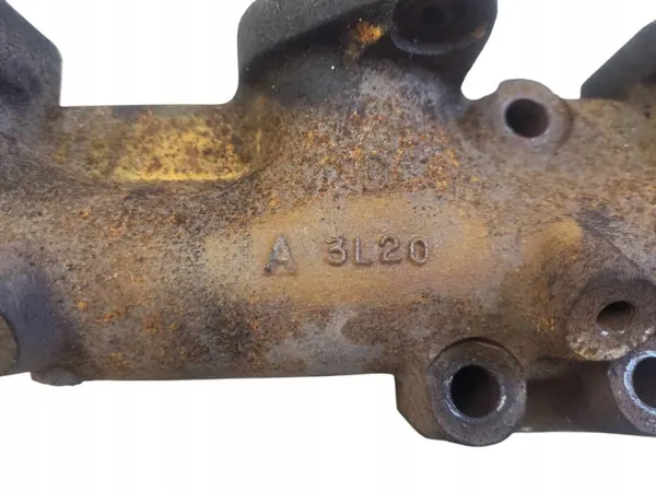 Colector de escape Kia OE usado OEM 3L20 image 4