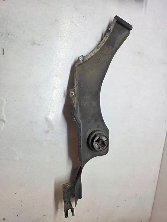 Audi Q5 Bakre Underbody Shield Höger OEM image 2