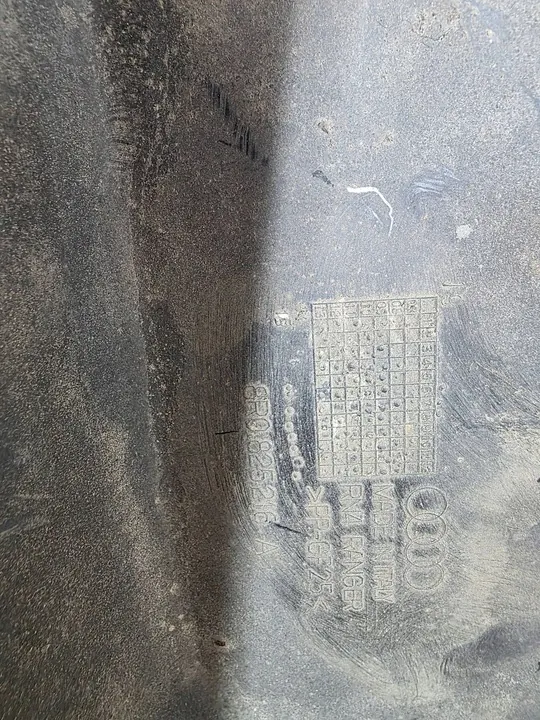 Audi Q5 Bakre Underbody Shield Höger OEM image 3