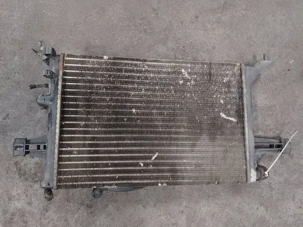 Radiador de Agua + Ventilador Zafira A 1.6 16V image 3