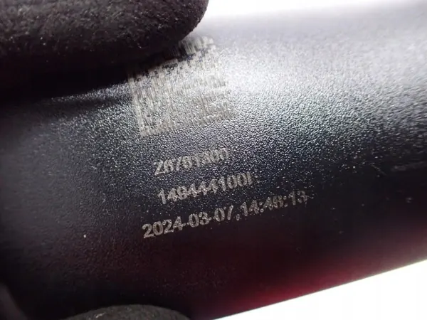 Tesla Model Y binnenspiegel OEM 1494441-00 image 3