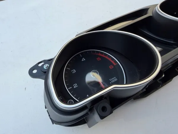 Compteur OEM 8T0920932N Audi A5 8T - 25km image 4