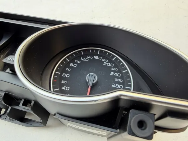 Compteur OEM 8T0920932N Audi A5 8T - 25km image 6