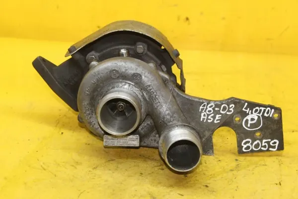 Turbo OEM 057145702T Derecho para Audi A8 D3 4.0 TDI image 3