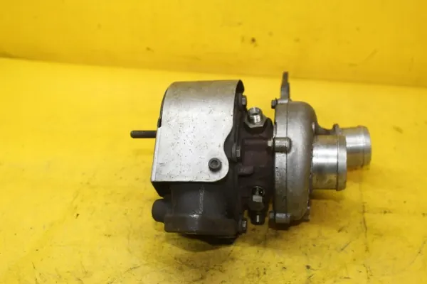 Turbo OEM 057145702T Derecho para Audi A8 D3 4.0 TDI image 5
