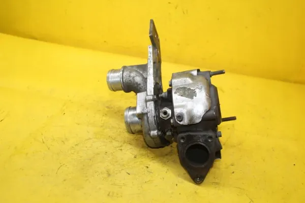 Turbo OEM 057145702T Derecho para Audi A8 D3 4.0 TDI image 7