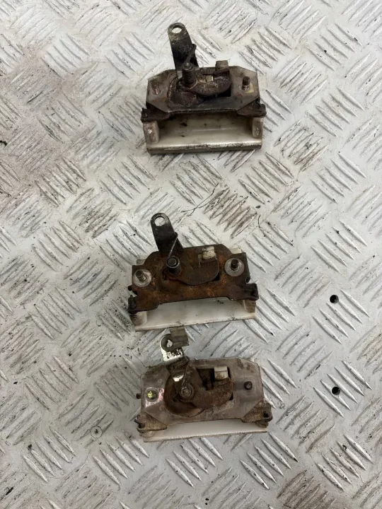 Poignée de coffre OEM XB669338-1 pour Mitsubishi Pajero 4 image 3