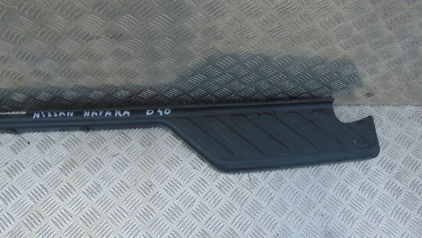 Övre stötfångarutrymme 85064EA600 Nissan Frontier 2005-2021 image 3