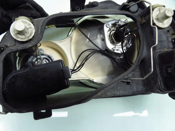 Faro OEM 6L1941752B para SEAT Cordoba 04-02 Derecho image 8