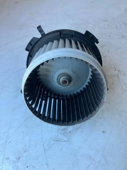 Heizungsgebläsemotor OEM 5P1330000 für Citroen C4 Picasso image 4