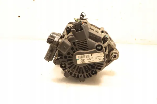 Hyundai i10 Vaihtovirtageneraattori 1.0 Bensiini 2014 Hatchback 37300-04700 image 2