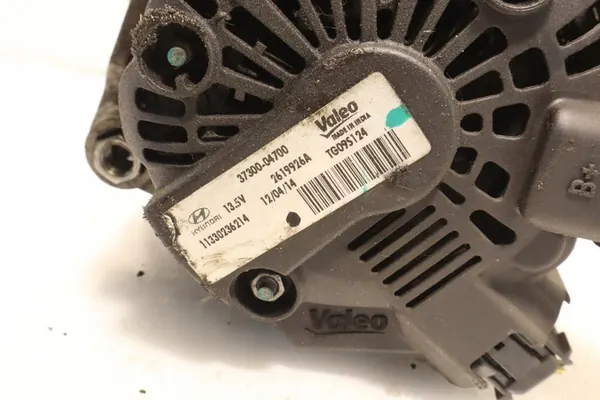 Hyundai i10 Vaihtovirtageneraattori 1.0 Bensiini 2014 Hatchback 37300-04700 image 7