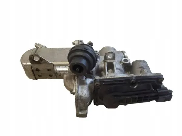 Válvula EGR usada OEM 838476A para Renault Megane III image 3
