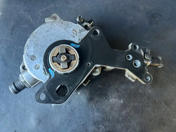 Vacuümpomp OEM 038145209C voor VW 1.9TDI image 3