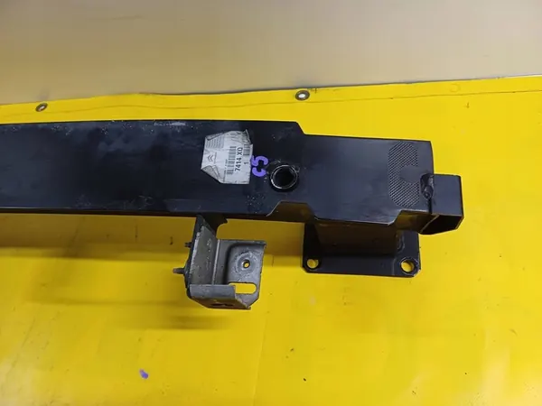 Etupuskuri vahvistus Citroen C5 III image 3