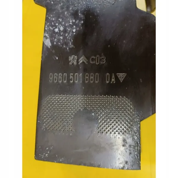 Etupuskuri vahvistus Citroen C5 III image 5