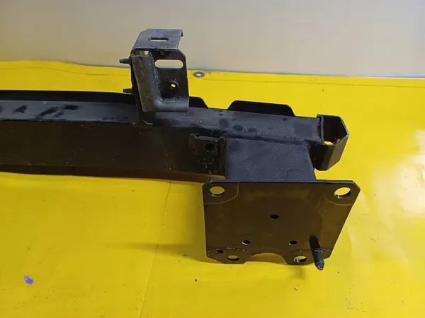 Etupuskuri vahvistus Citroen C5 III image 9