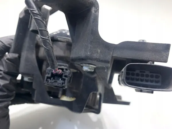 Left Front Halogen Mazda CX-3 D24H-51694 OEM image 3