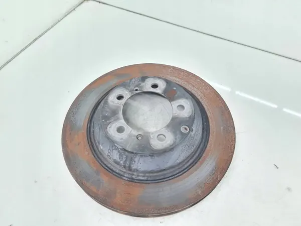 Porsche Taycan Bakre bromsskiva OEM 9Y0615601B image 2