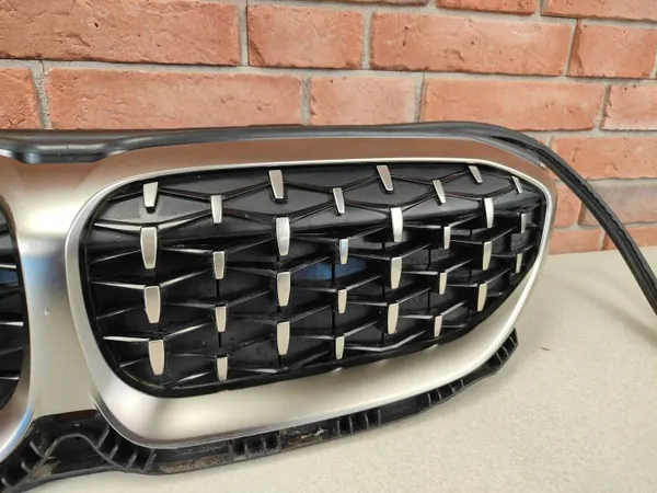Övre luftkanalgaller OEM 5A22C63 BMW G20 M340i image 3