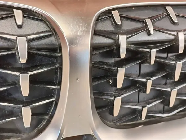 Övre luftkanalgaller OEM 5A22C63 BMW G20 M340i image 5