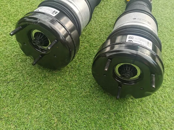 Amortecedor pneumático dianteiro Mercedes-Benz OE A1673206004 image 3