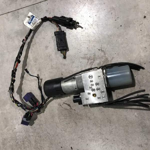 Peugeot 207 Cabrio kattopumppu OEM 9688506780 image 3