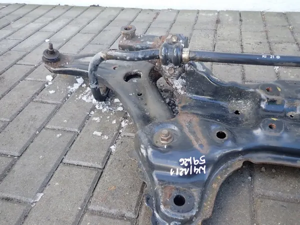 Berço traverse OEM 62400-XXXX para Kia Venga 2010 image 9