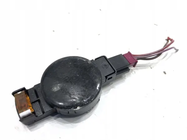 BMW G30 Sadeanturi OEM 9873608 - Käytetty image 2
