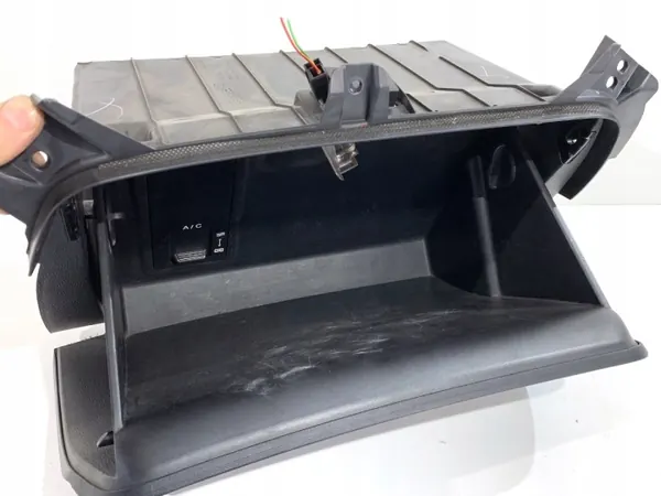 Passagiers handschoenenkast OEM 84541-2Y000 voor Hyundai ix35 SUV image 4