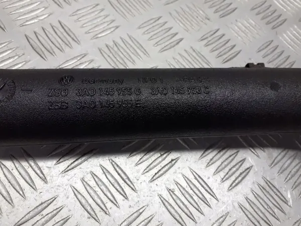 VW Intercoolerrör OEM 3A0145958C - Begagnad image 3