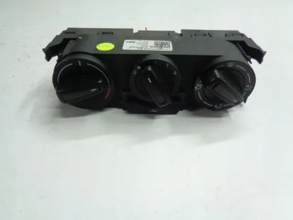 Panneau de ventilation AC VW Polo V 6C OEM 6C0819045 image 2