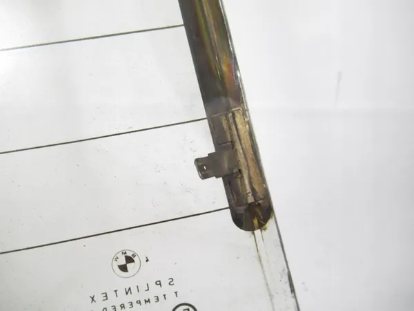Takalasi BMW E30 Sedanille - OEM image 4