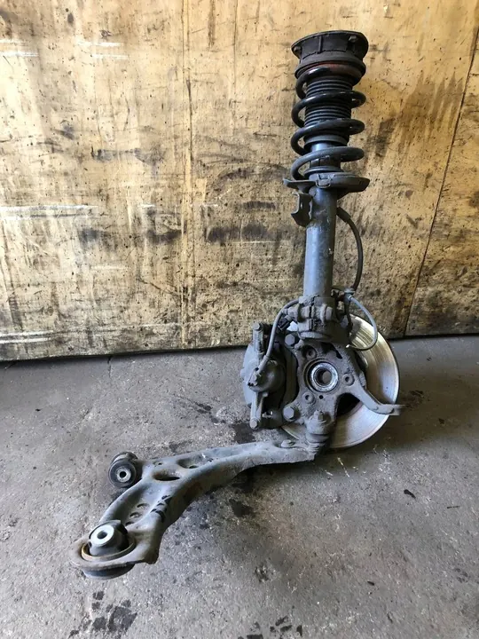 Mozzo ruota destro completo con ammortizzatore per Audi A3 8V image 2