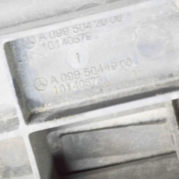 Pièces de refroidissement OEM 0130708401 Mercedes-Benz Classe E image 9