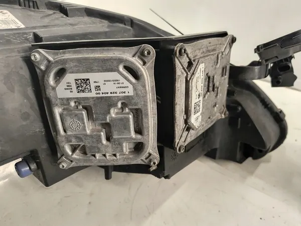 Faros delanteros izquierdo Full LED Peugeot 308 T9 9677832480 image 10