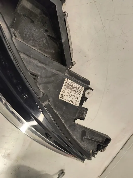 Faros delanteros izquierdo Full LED Peugeot 308 T9 9677832480 image 7