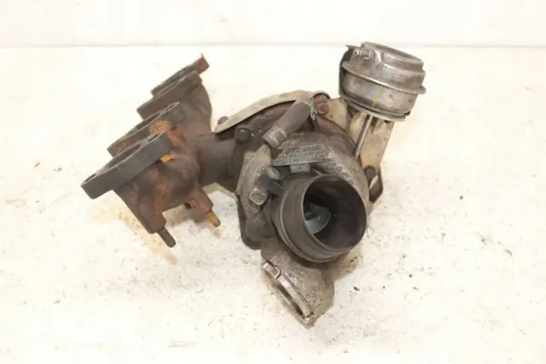 Turboahtim OEM 03G253014N VW Passat B7 1.99L image 4
