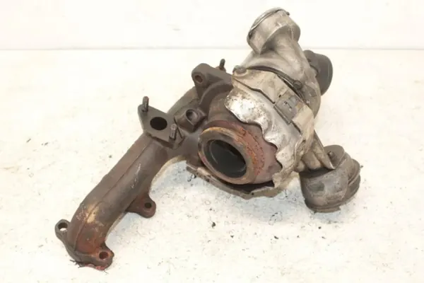 Turboahtim OEM 03G253014N VW Passat B7 1.99L image 8