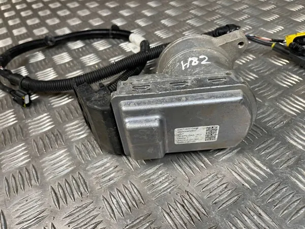 Pièce électronique direction Citroen DS7 Crossback 2020 OEM 690000481000 image 7