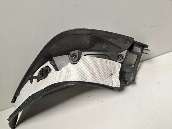 BMW X7 G07 Tavaratilan vuori OEM 7418849 Vasen puoli image 6