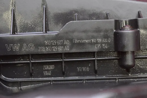 Ilmansuodatinrakenne VW Touran 1.4 TSI 2006-2010 1K0129607AC image 7